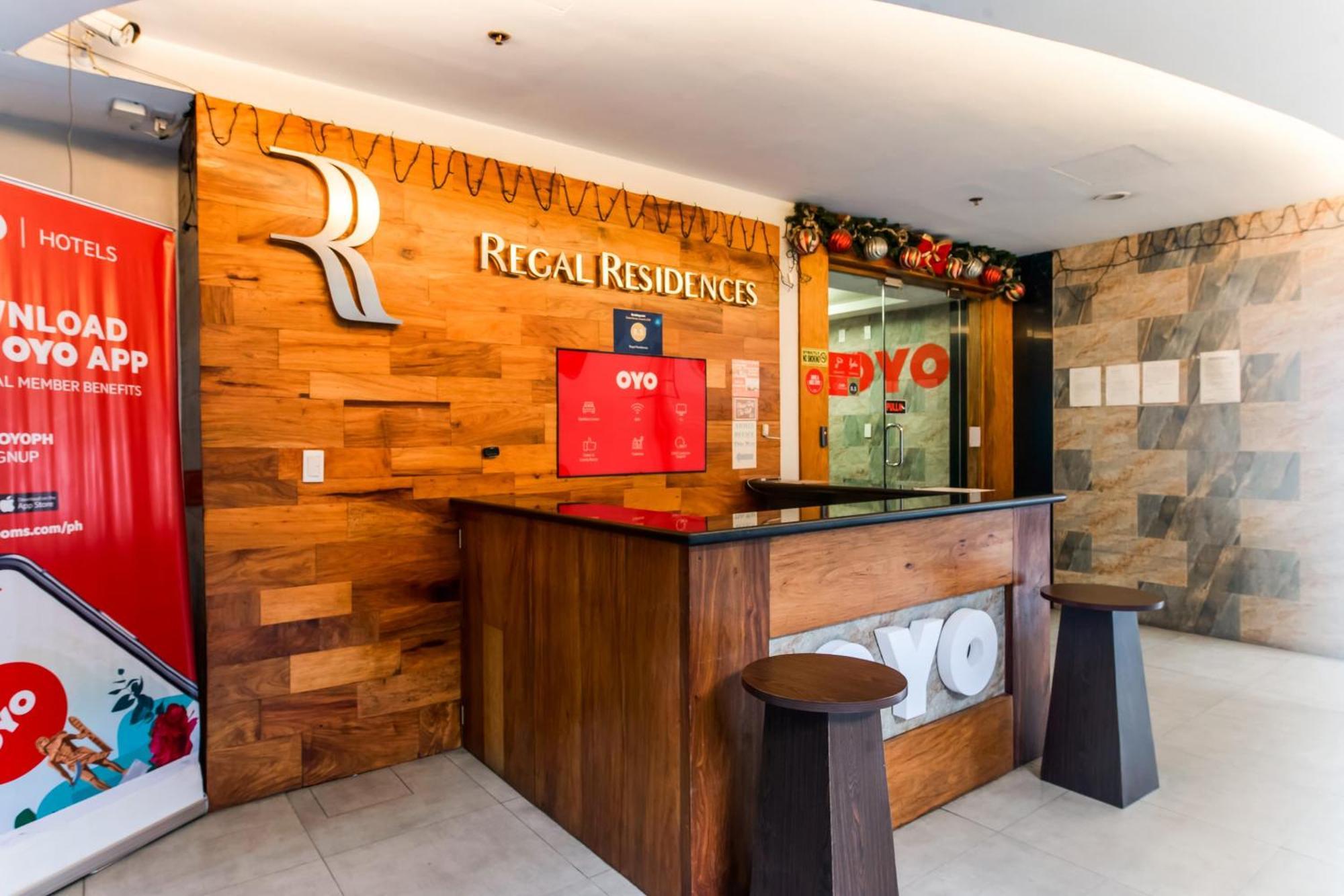 Oyo 136 Regal Residences Quezon City Exterior foto
